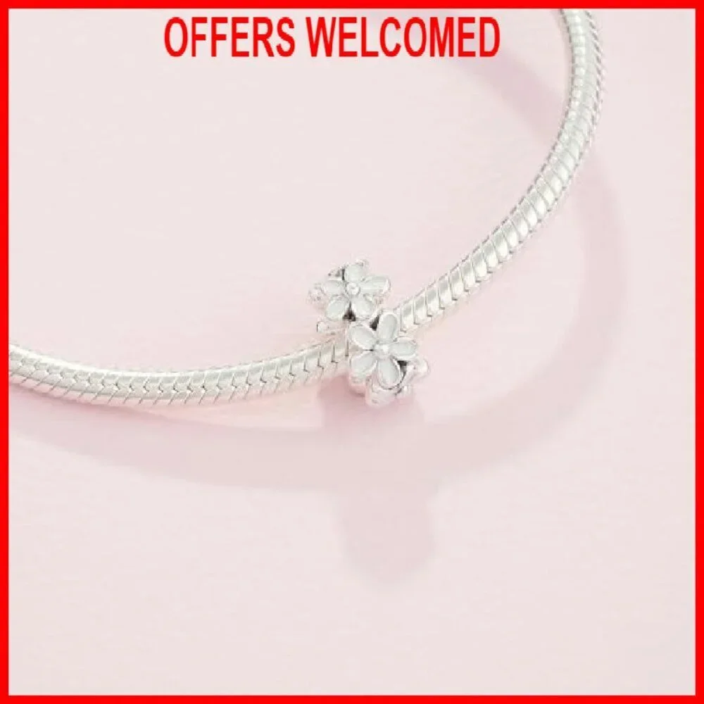 Sterling Silver Daisy Flower Spacer Charm for Bracelets - Picture 6 of 7